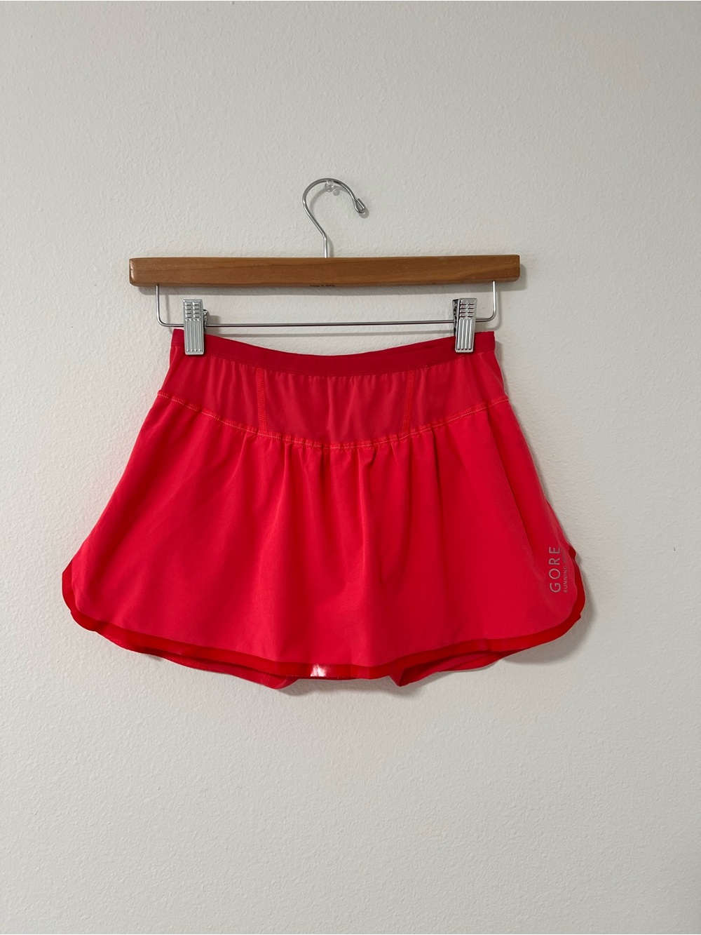 GOREWEAR Hibiscus Pink Active Mini Skort